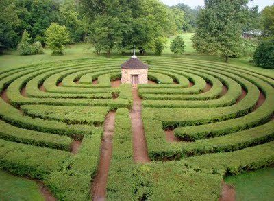   “A Labyrinth Of Mind” –&nbsp;Poetry